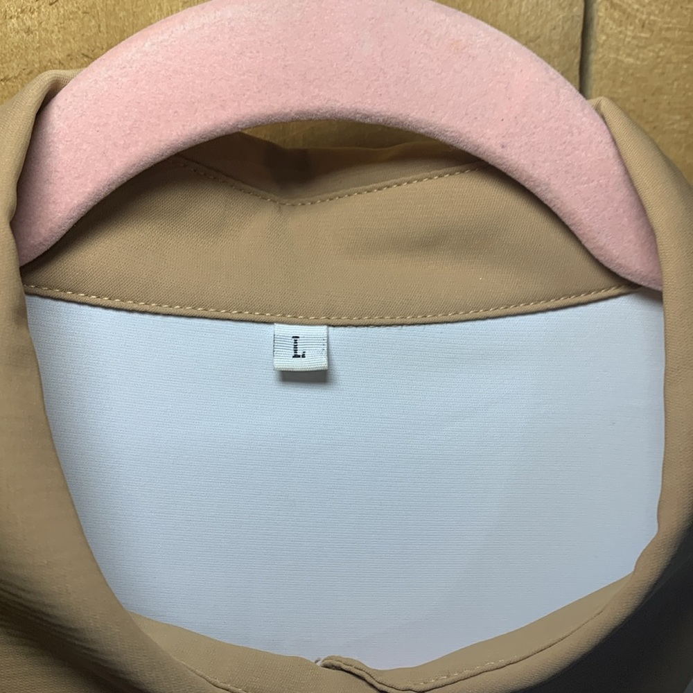 Color block boutique blouse - Picture 2 of 7